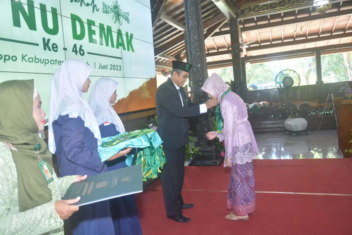 MTs NU Demak Gelar Wisuda, Luluskan 184 Murid Kelas 9