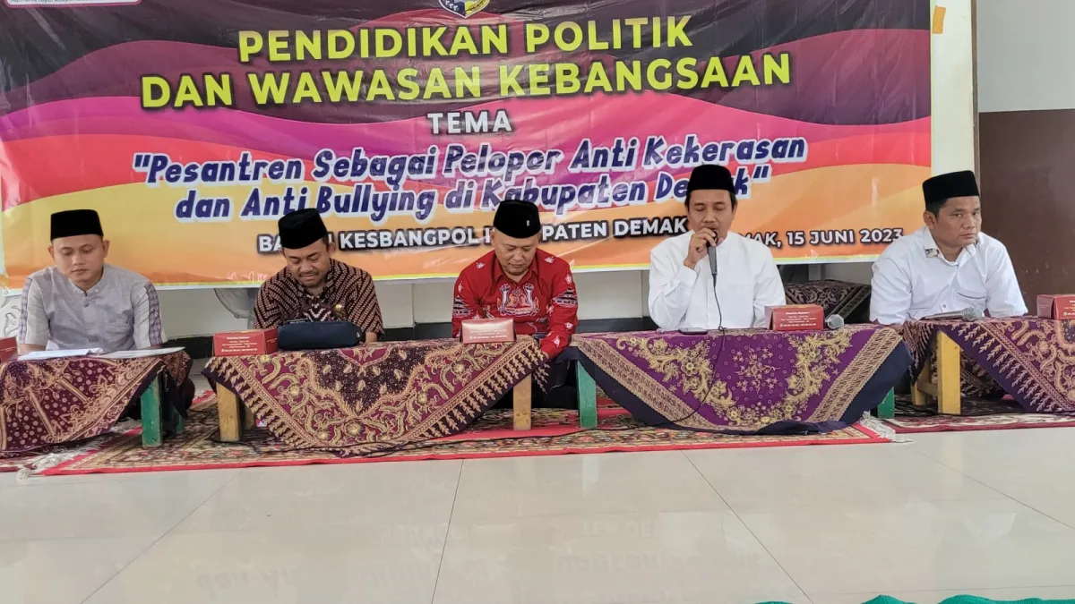 Bulan Bakti Bungkarno, Gus Aly: Santri Harus Menjadi Bagian Mempererat Persatuan Dan Kesatuan Bangsa