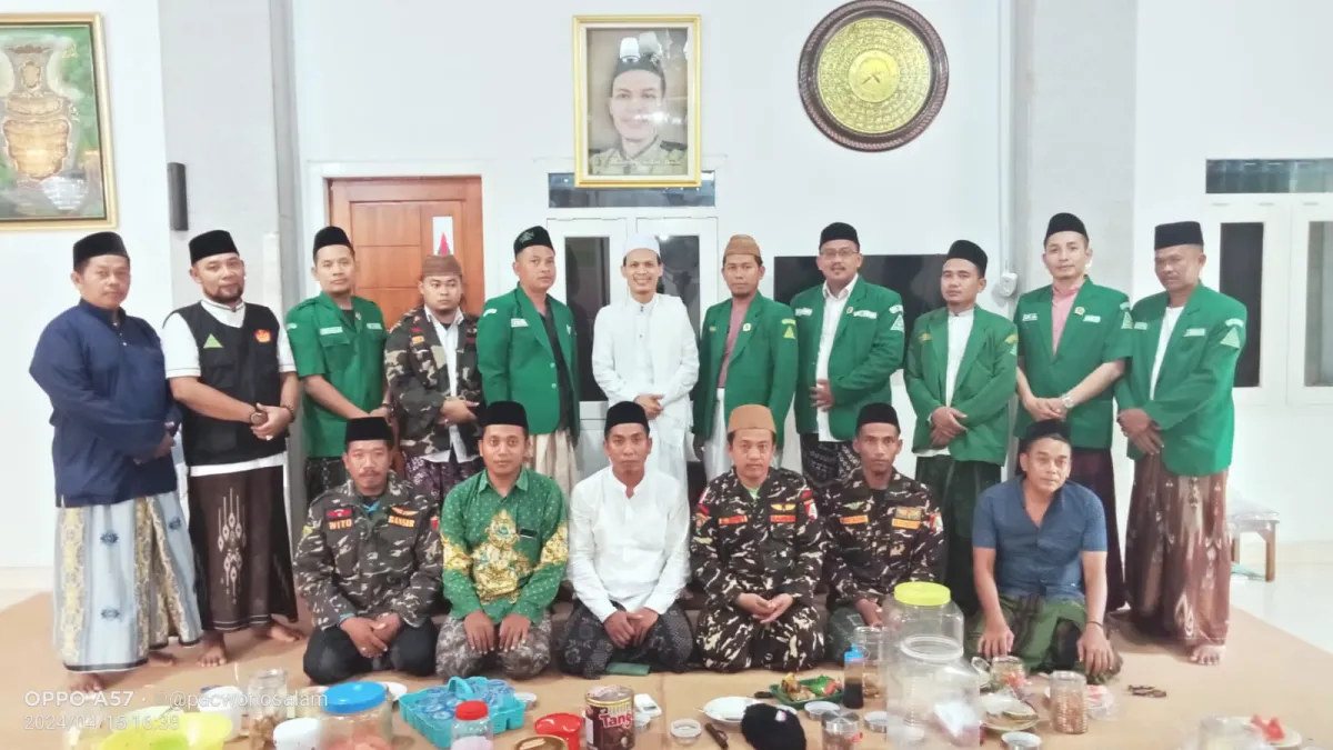 Momen Lebaran, PAC GP Ansor Wonosalam Silaturahmi Ke Para Kyai Dan Ulama Serta Senior