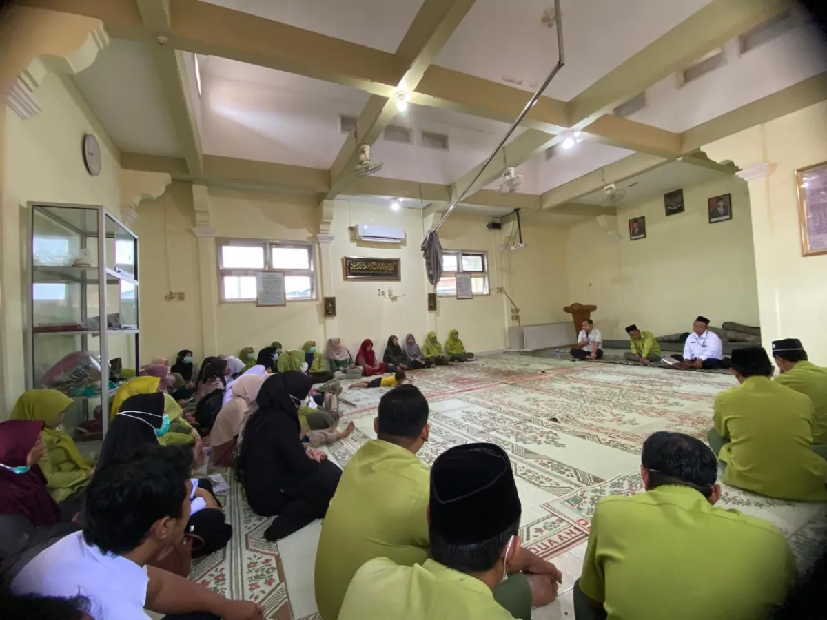 Pegawai RSINU Demak Ikuti Pengajian Dan Isthigosah Rutin Setiap Selasa Pagi