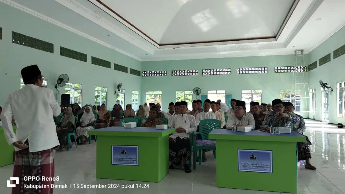 IPHI Cabang Karanganyar  Gelar Taaruf Sekaligus Manasik Haji Bagi Calon Jamaah Haji 2025