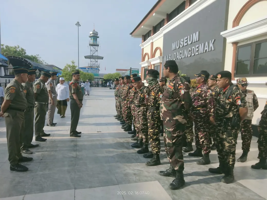 Banser Ikut Amankan Pengajian Majelis Dzikir Maulidurrosul Haul Akbar Demak