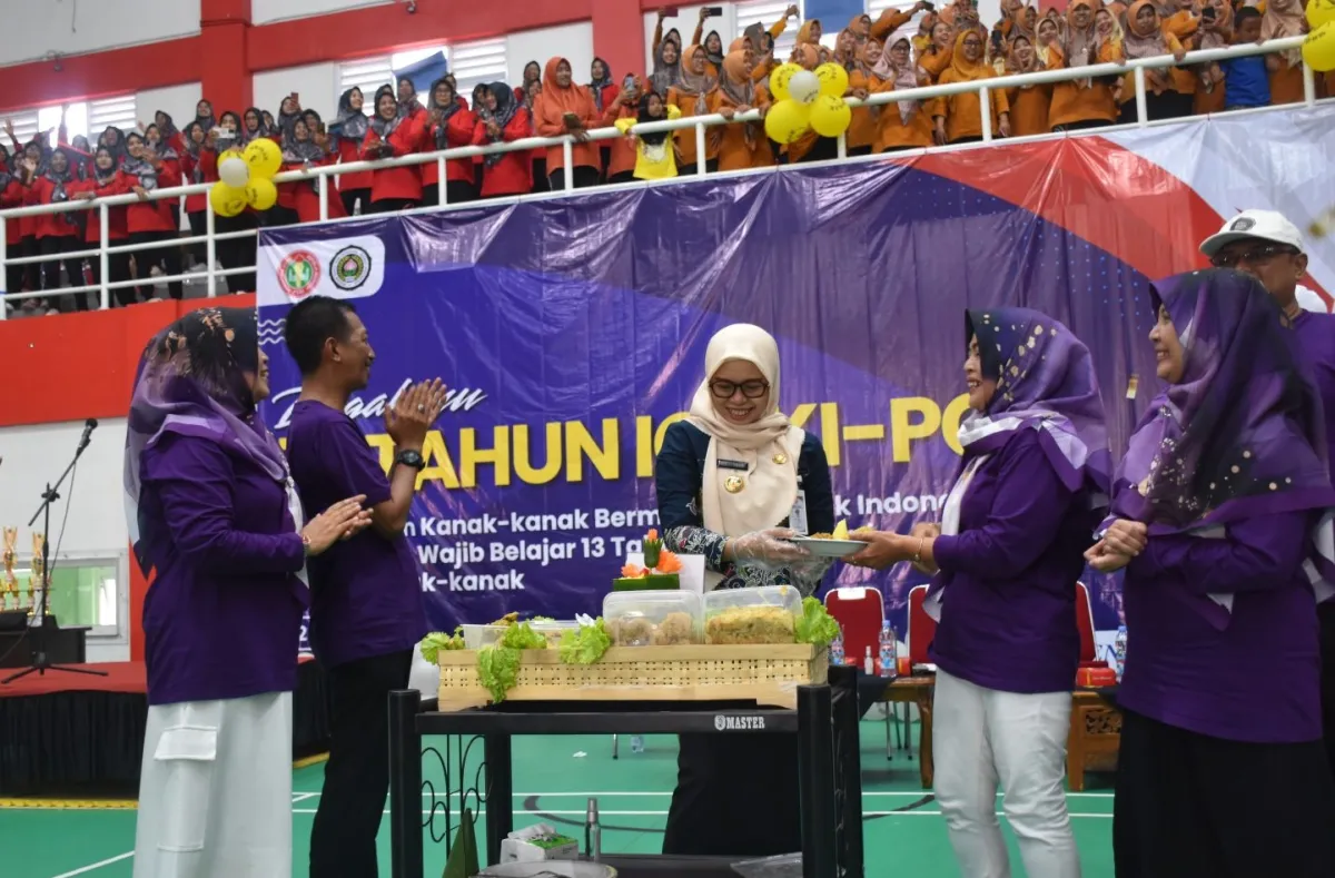 Hadiri HUT IGTKI, Bupati Demak Tekankan Peran Guru TK sebagai Pembentuk Karakter Generasi Penerus Bangsa