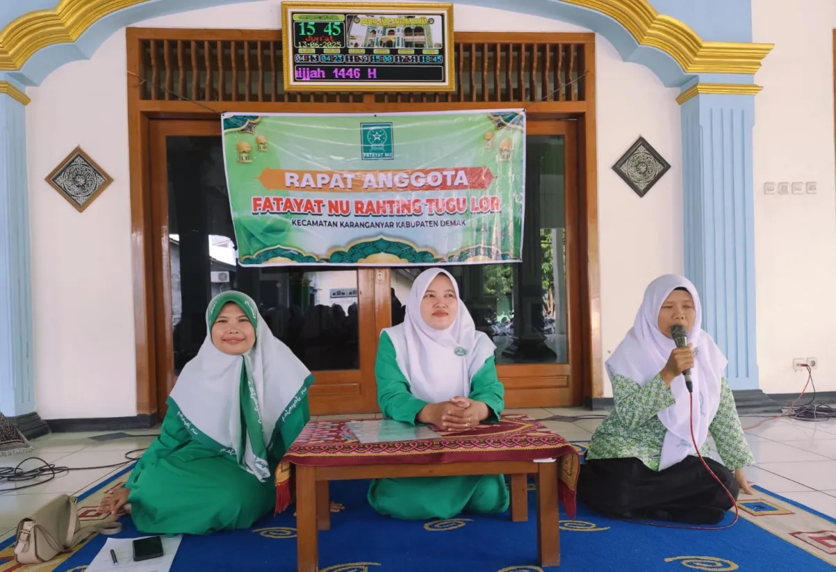 Alminatul Husnil Hami Kembali Terpilih Jadi Ketua Ranting Fatayat NU Tugu Lor Demak